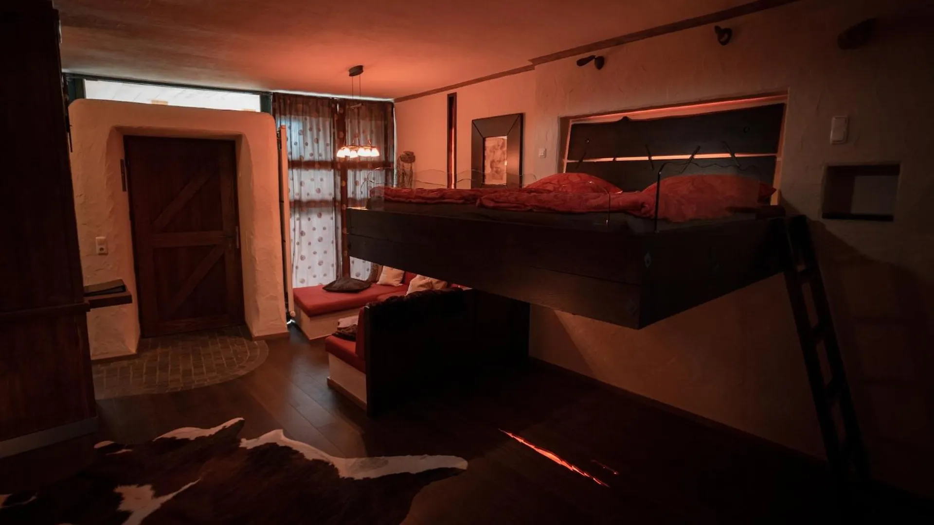 Holiday Home With Whirlpool And Sauna In וייכטאך